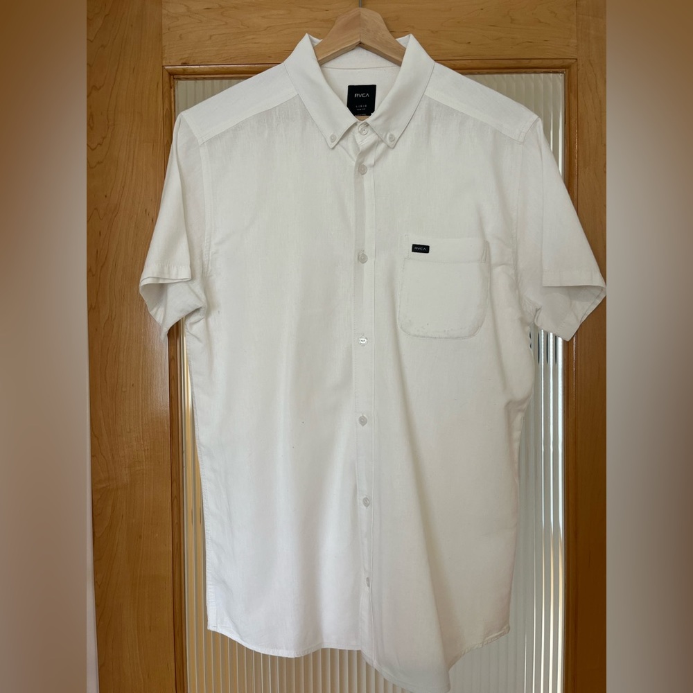 RVCA That’ll Do Slim Fit Short Sleeve Shirt - Men’s L (Off White)